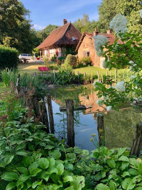 La Ferme De Marie Eugenie Bed and Breakfast Bruailles Eksteriør billede