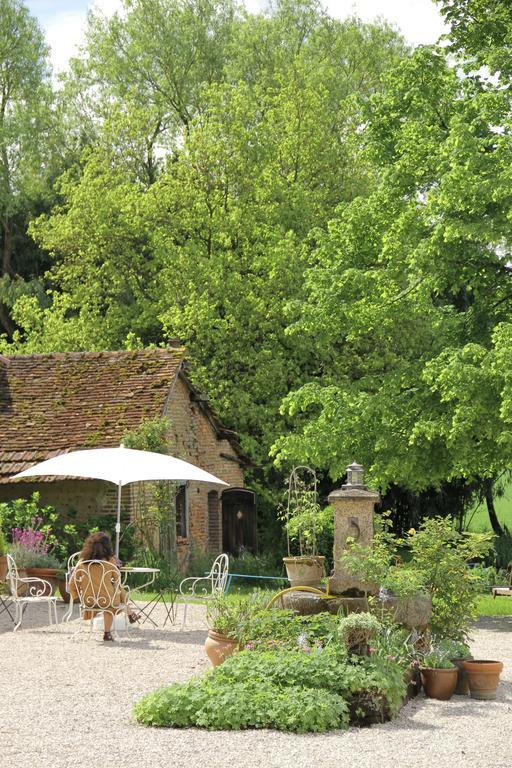 La Ferme De Marie Eugenie Bed and Breakfast Bruailles Eksteriør billede
